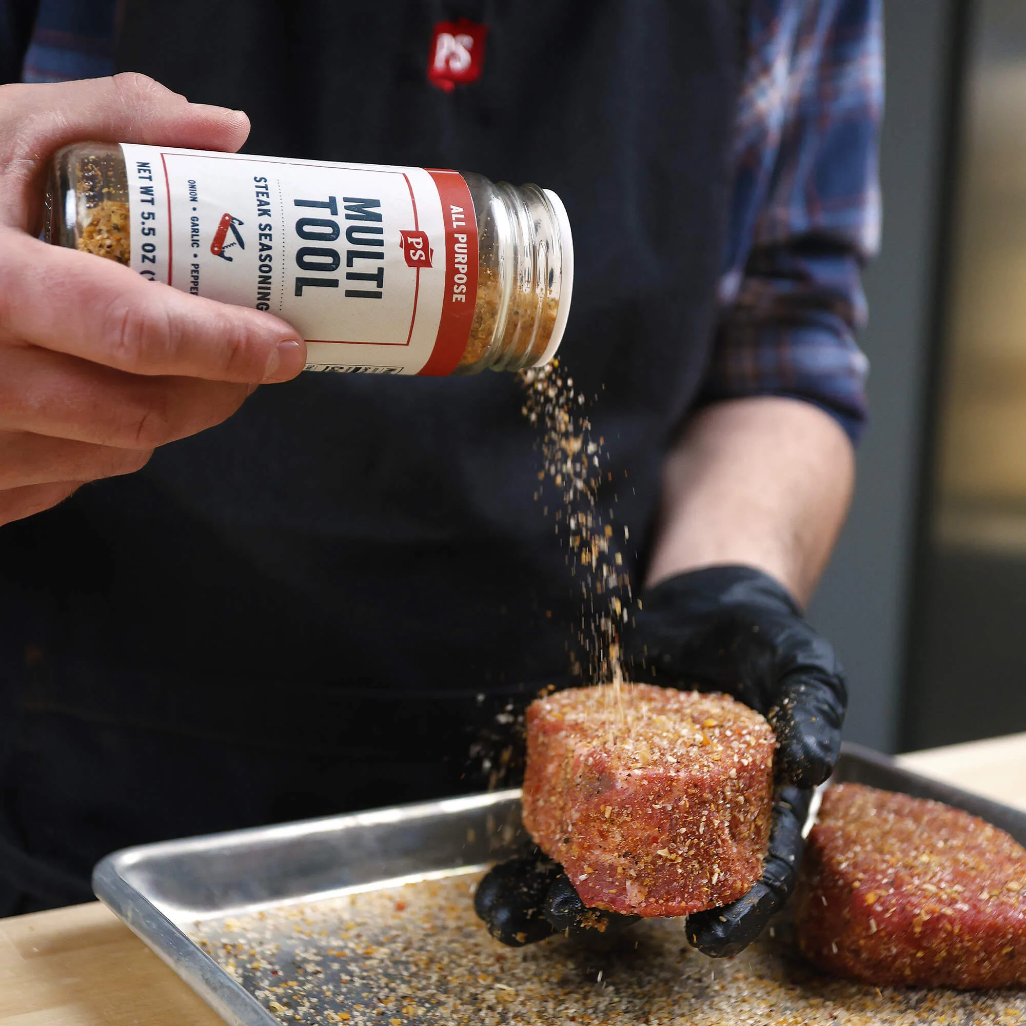 Multi-Tool Steak Seasoning - Image 3
